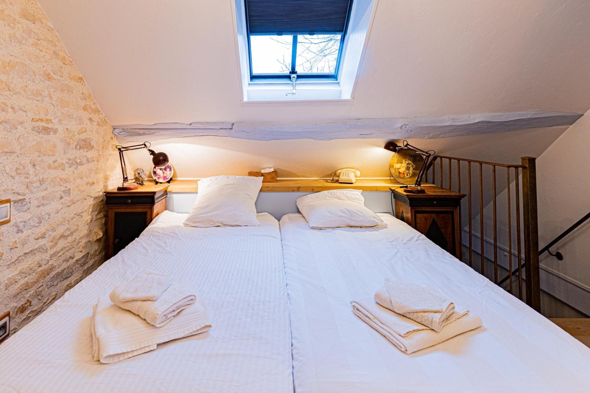 Bed and Breakfast Le Domaine Des Carriers Chevroches Zimmer foto