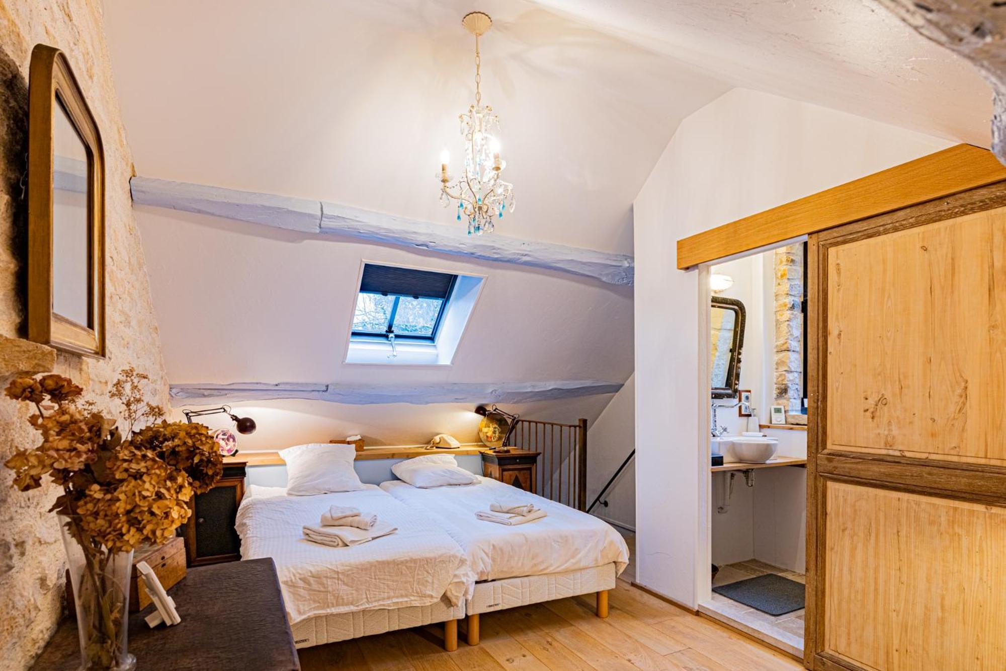Bed and Breakfast Le Domaine Des Carriers Chevroches Zimmer foto