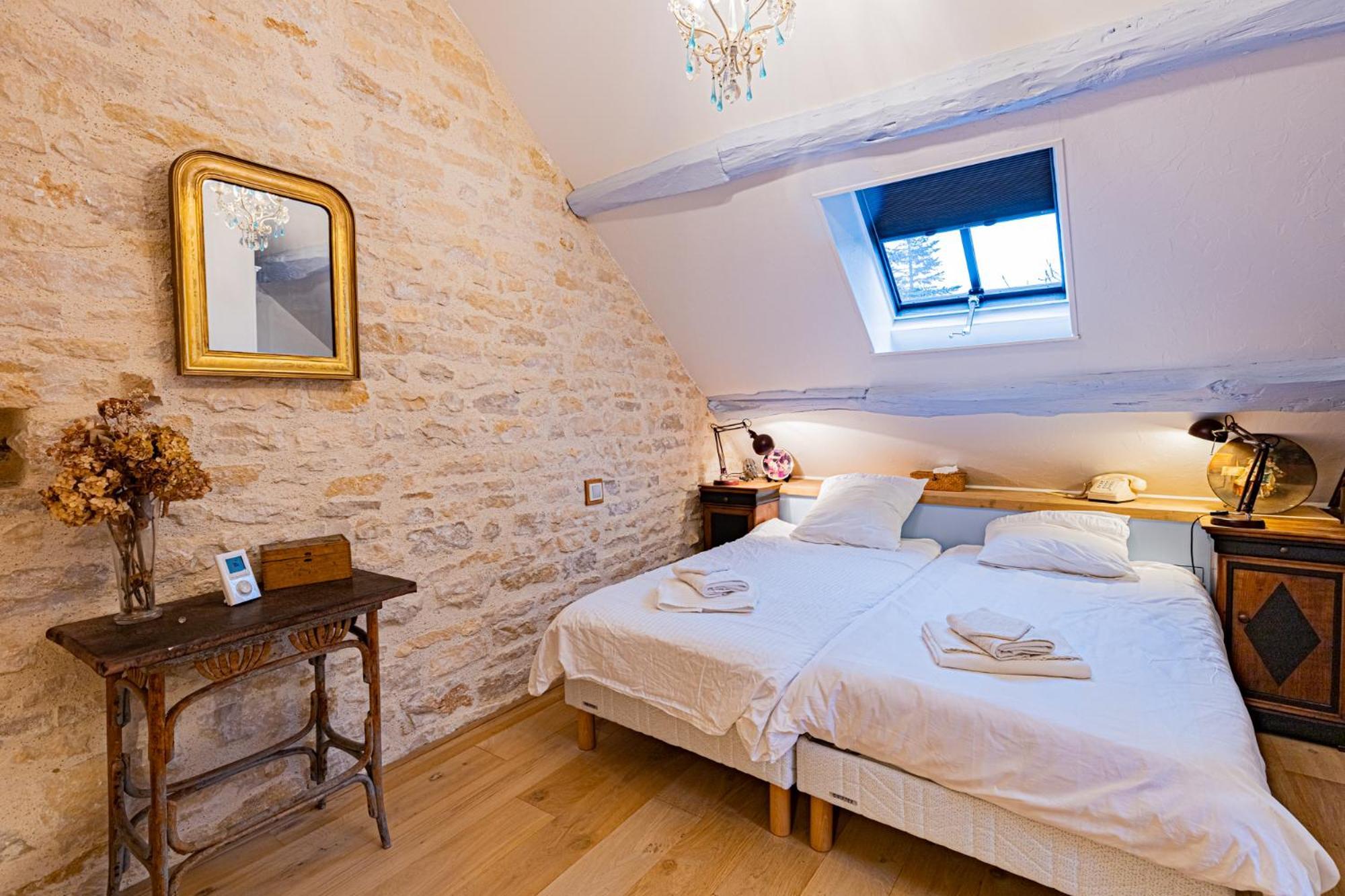 Bed and Breakfast Le Domaine Des Carriers Chevroches Zimmer foto